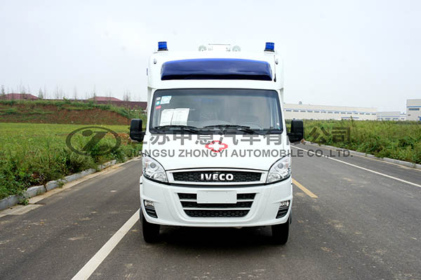 中意SZY5045XJHN依维柯宝迪方舱救护车