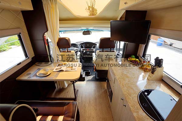 中意SZY5043XLJN5依维柯C型房车