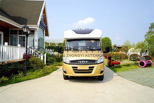 中意SZY5043XLJN5依维柯C型房车