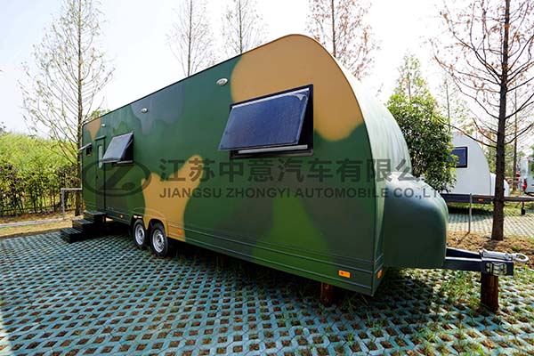 宿营车